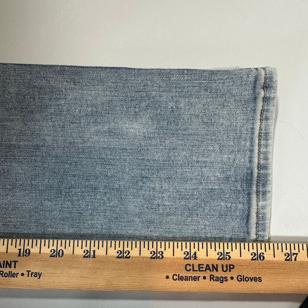 Chico’s DefineMe Denim Straight Leg Ankle Jeans Size 2R Light Wash Distress‎ - Picture 8 of 8